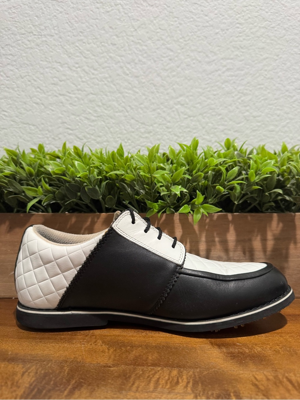 G/FORE Gallivanter Onyx Quilted Leather Golf Shoes G4LF19EF16 Womens Size 8.5 - Picture 7 of 11